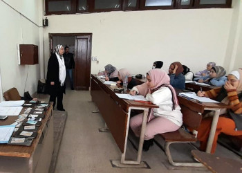 Dean of Al-Alsun Ain Shams tour during the mid-year exams for the bachelor's degreehttps://www.asu.edu.eg/ar/5723/news/