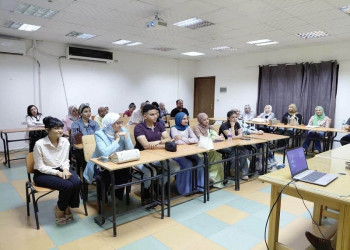 ندوة علمية بكلية الآثار حول علم الآثار المغمورة بالمياه