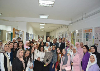 كلية الآثار بجامعة عين شمس تُنظم مسابقة "معرض الملصقات العلمية لطلاب الدراسات العليا"