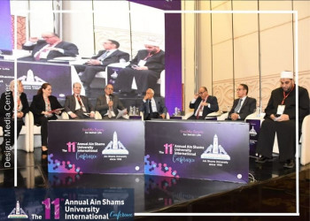A session of discussion the "legal aspects of organ transfers and clinical trials" at the 11th Annual International Conference of Ain Shams University