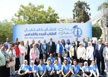 Ain Shams University President witnesses the flag raising and salute during the 2024-2025 academic year reception festival