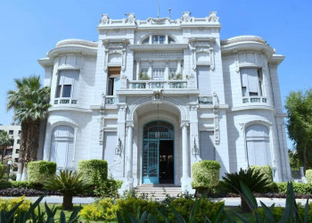 جامعة عين شمس تبرز مواهبها في برنامج عباقرة الجامعات