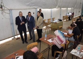 Ain Shams University Vice President for Education and Student Affairs Stresses the Importance of Prompt Completion of Examination Control Work and Announcement of Results