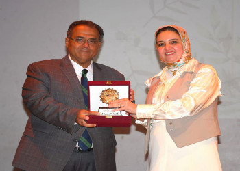 The Vice President of Education and Student Affairs witnesses the discussion of graduation projects for 2022 batch of the drug design program in pharmacy