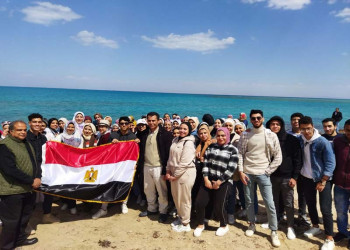 Students of the Faculty of Education on a field visit to Hurghada